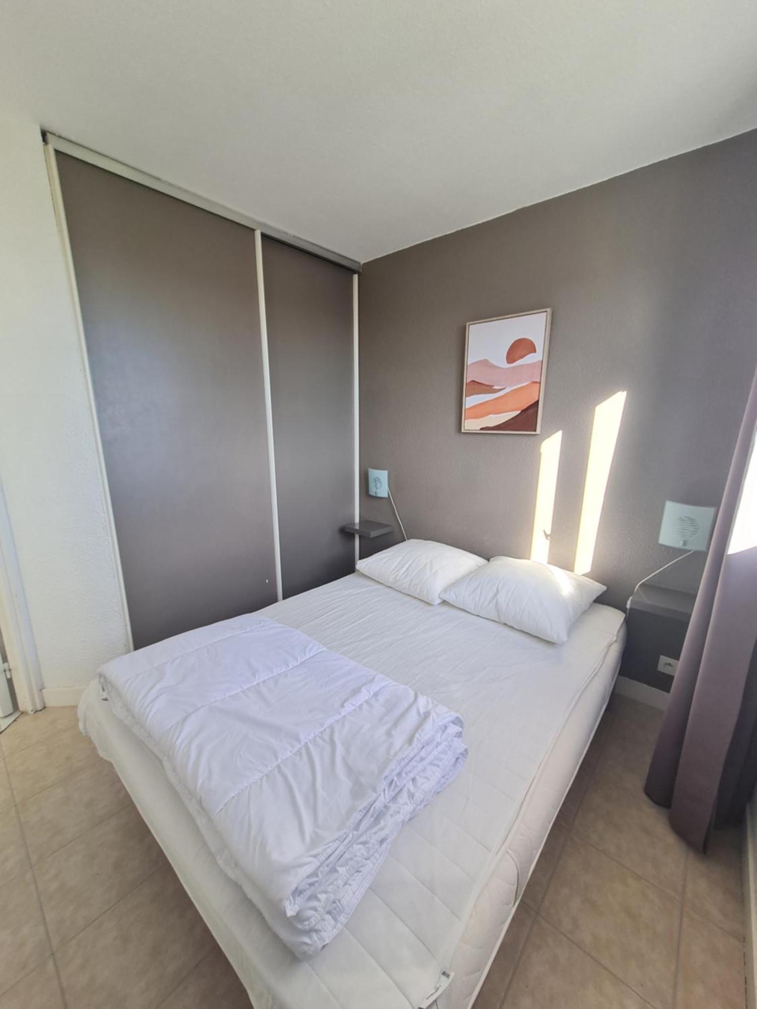 Magnifique Vue Mer Pour Ce T2 Avec Piscine 圣西普里安 外观 照片